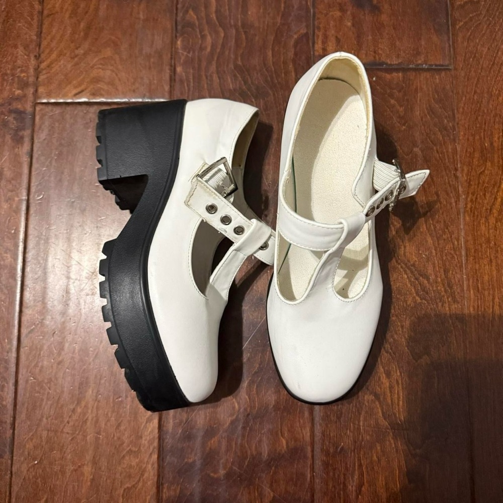 Women's White Platform Mary Jane Shoes